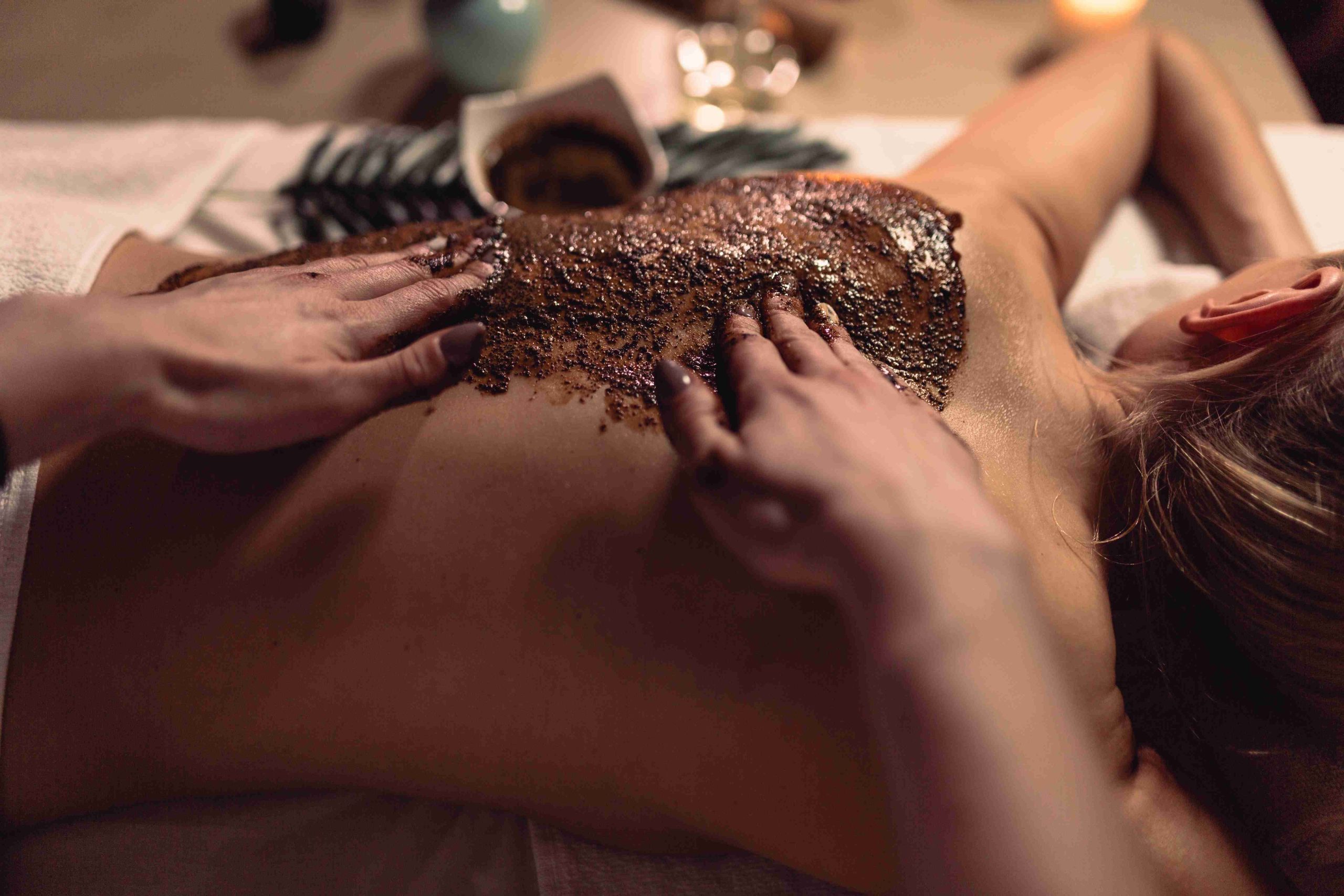 Masaje con Exfoliación y Chocolaterapia
